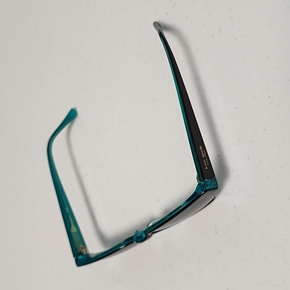 Kate Spade "Halle" Eye Glass Frames, EUC! - Picture 4 of 7